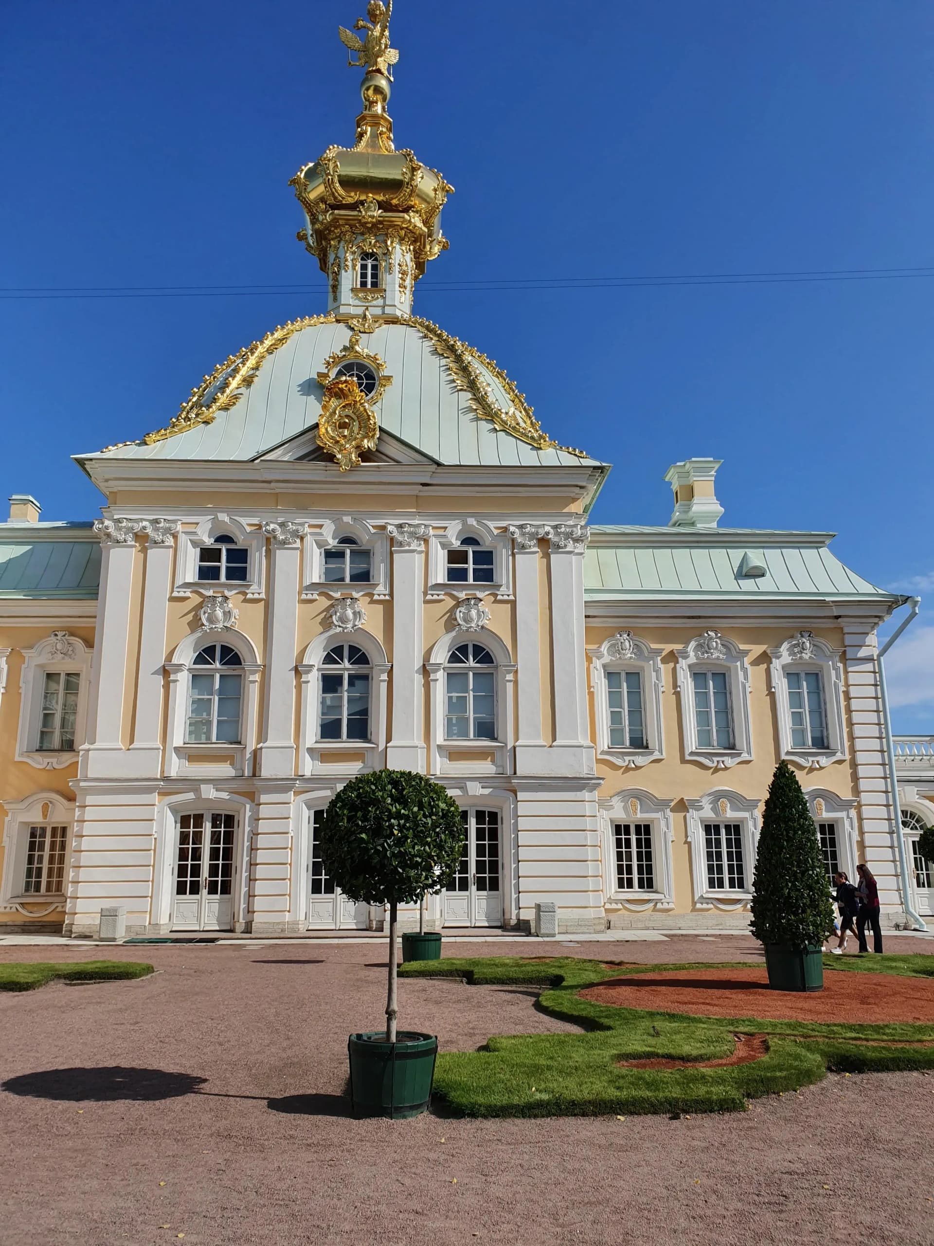 Большой Петергофский дворец